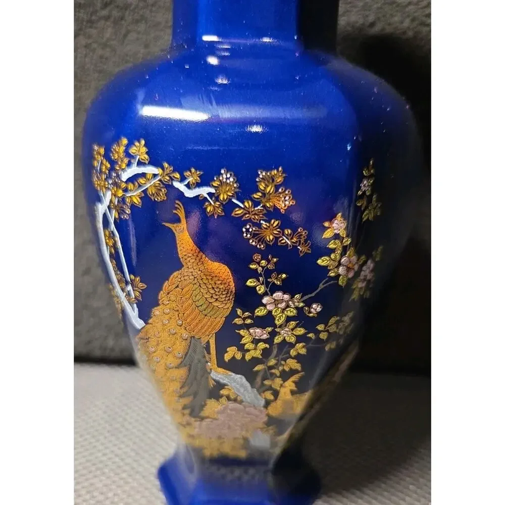 vintage Japanese cobalt blue porcelain vase gold peacock floral motif. 8